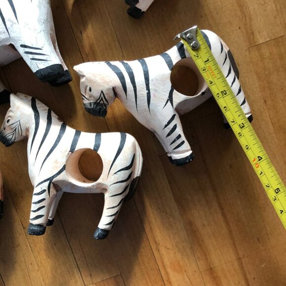 Set of 8 Wooden Napkin Ring Holders Zebra Hand Crafted Painted Vintage - Picture 10 of 12